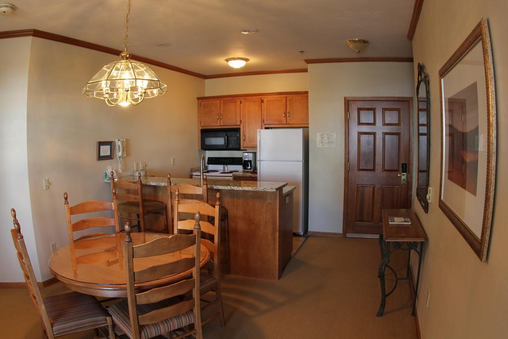 Elkhart Lake Osthoff Resort חדר תמונה