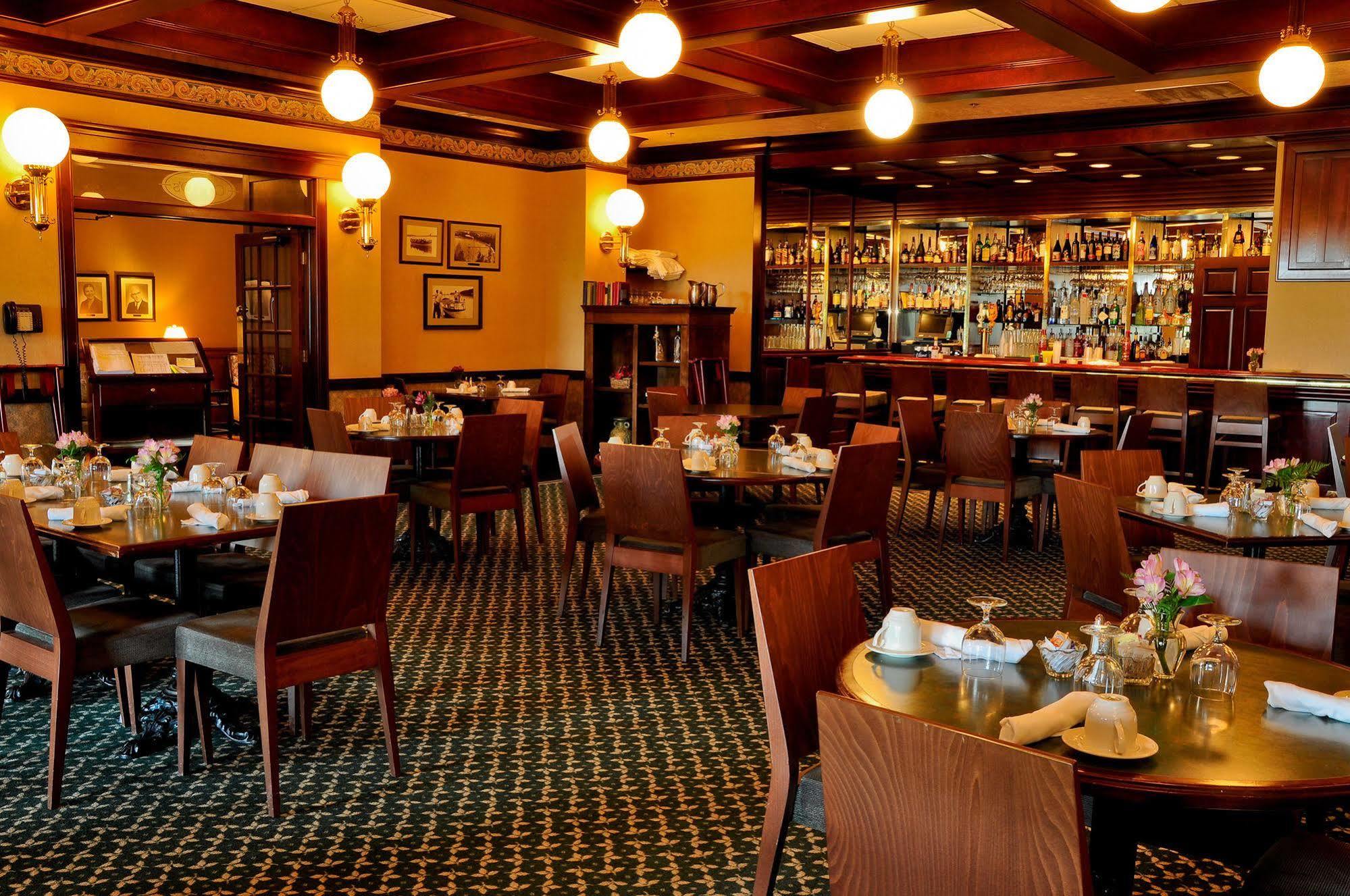 Elkhart Lake Osthoff Resort מראה חיצוני תמונה