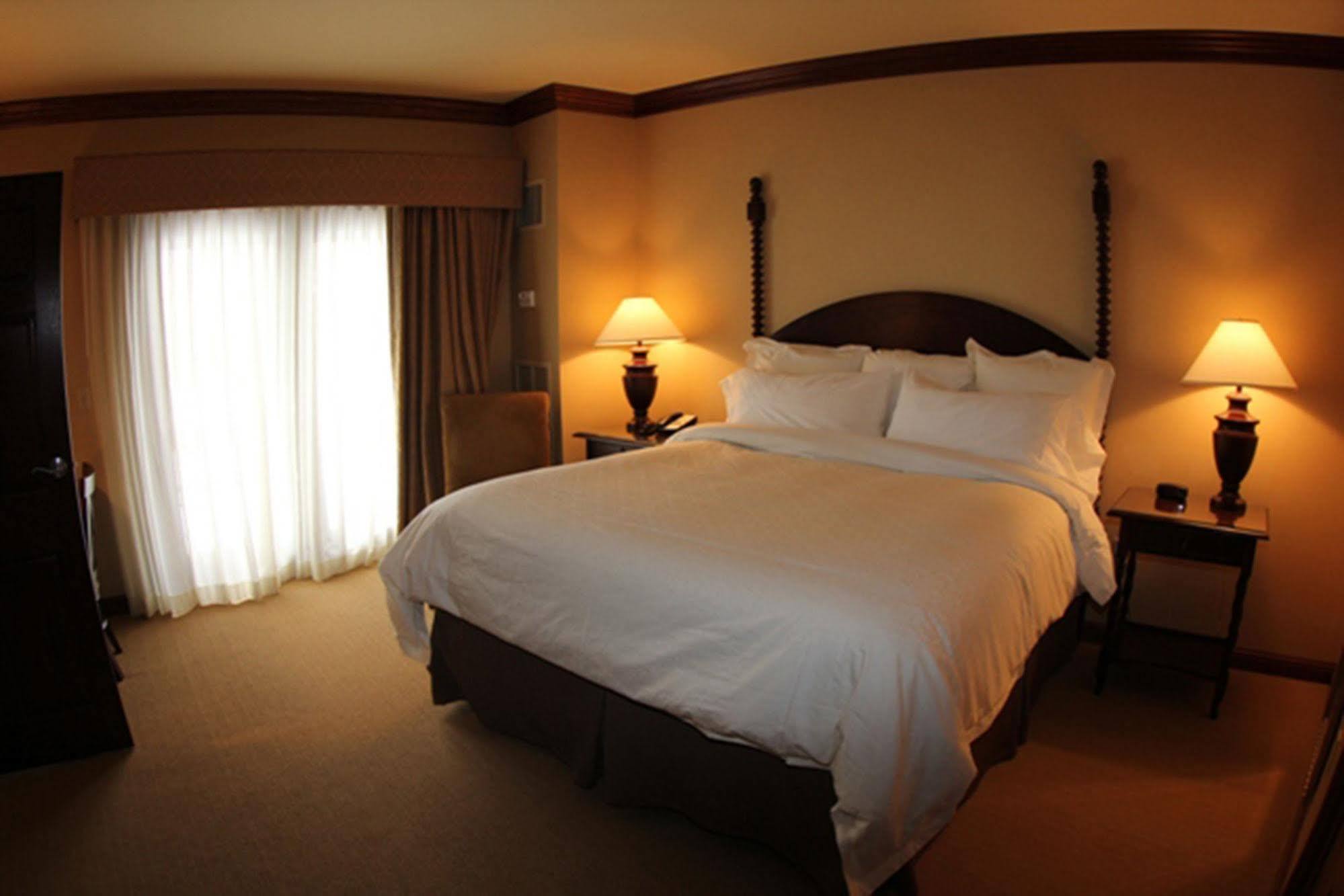 Elkhart Lake Osthoff Resort מראה חיצוני תמונה