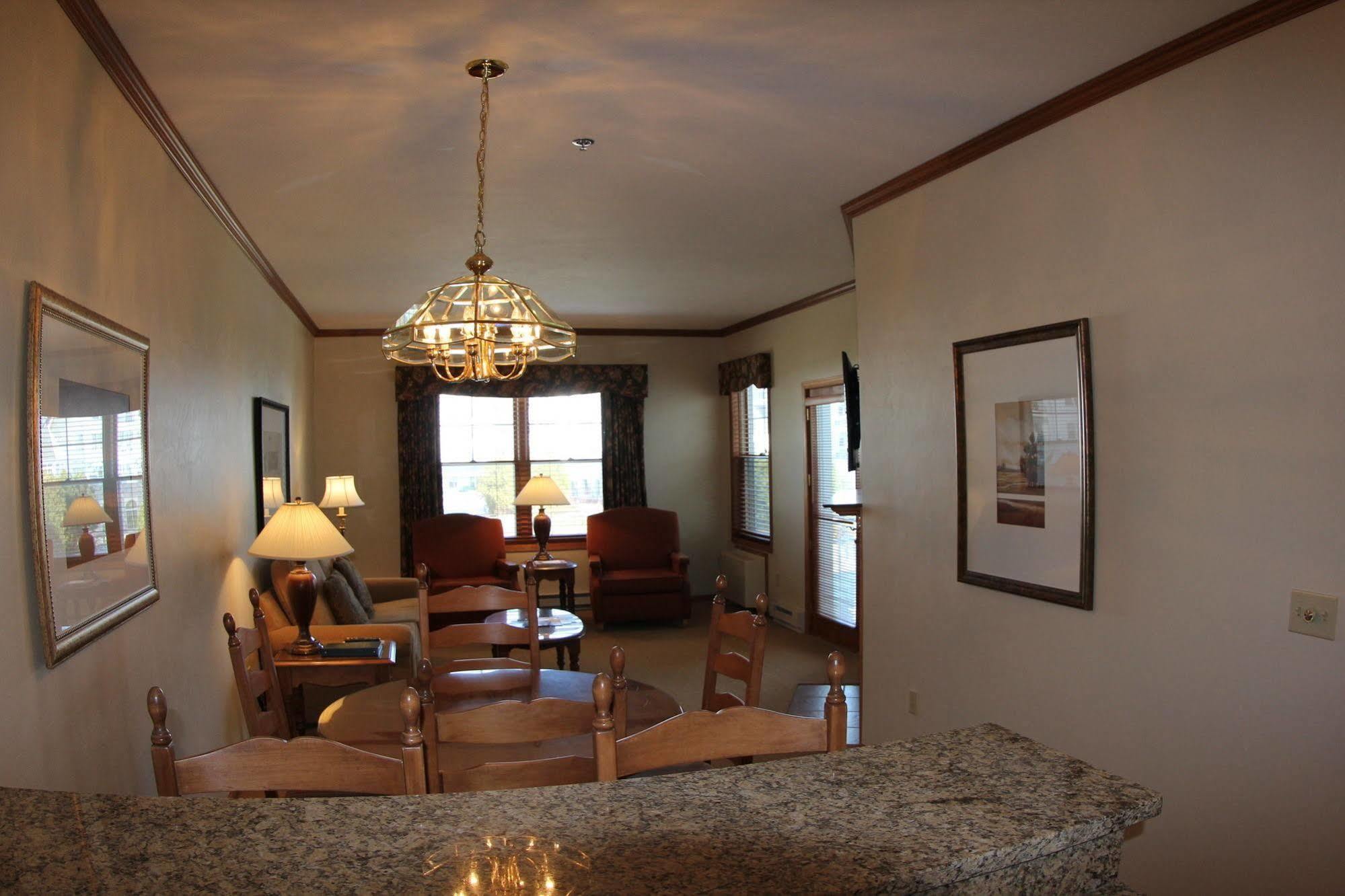 Elkhart Lake Osthoff Resort מראה חיצוני תמונה
